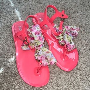Jelly sandals